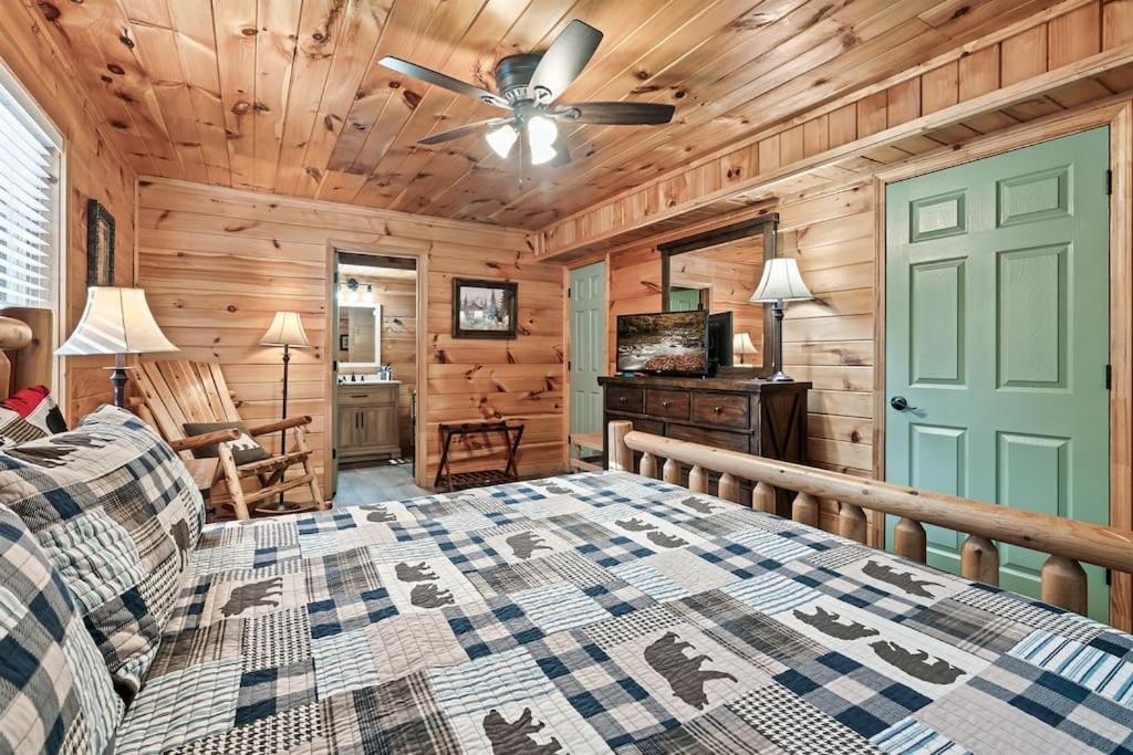 A Top Notch Lodge~Gatlinburg Exterior foto